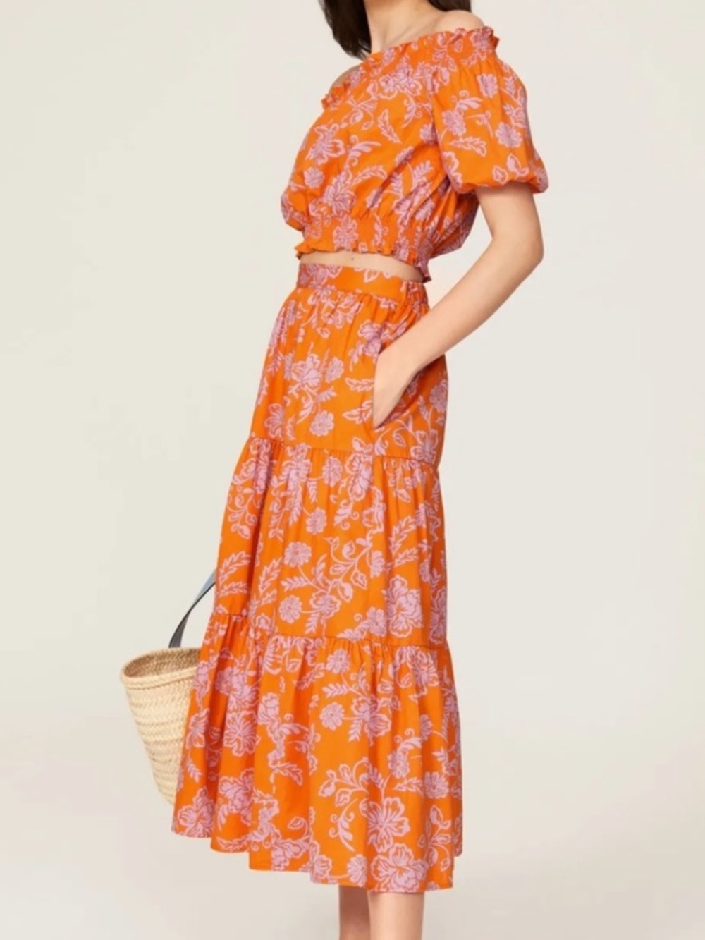 XiRENA Orange and Pink Floral Tiered Midi Skirt size small